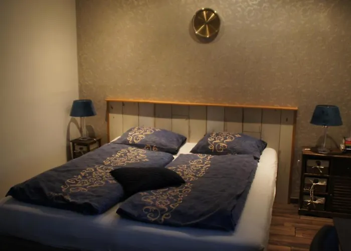 Ferrum Ferrum Alojamento de Acomodação e Pequeno-almoço Valkenburg aan de Geul