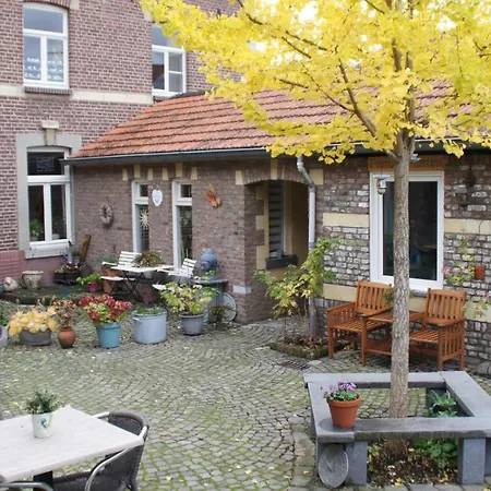 Ferrum Ferrum Alojamento de Acomodação e Pequeno-almoço Valkenburg aan de Geul